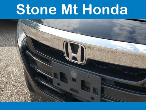 Used 2018 Honda Accord EX image 5