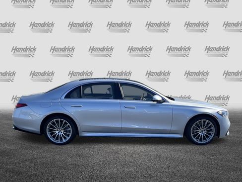 Certified 2023 Mercedes-Benz S 580 4MATIC Sedan image 11