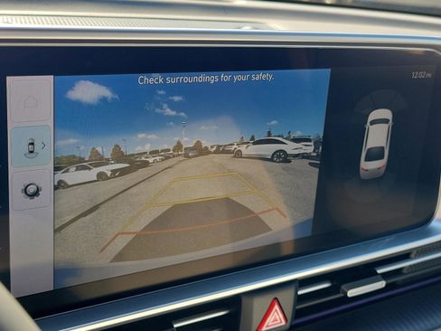 New 2025 Hyundai Ioniq 6 SEL image 24