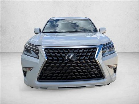 Used 2021 Lexus GX 460 Premium image 2