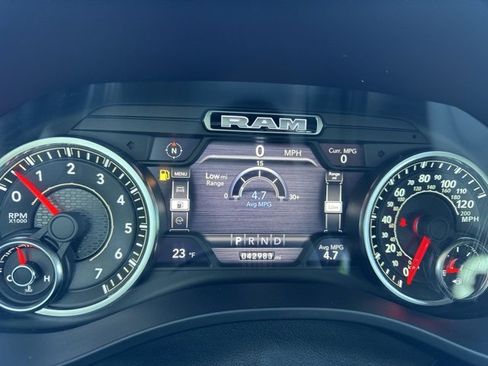 Used 2019 RAM 1500 Big Horn image 22