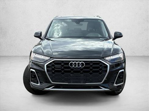Used 2023 Audi Q5 2.0T Prestige w/ Prestige Package AWD/4WD image 2