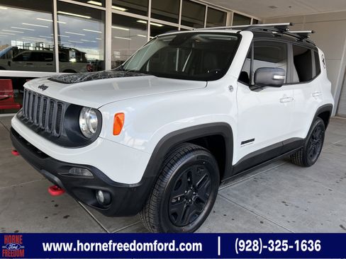 Used 2017 Jeep Renegade Trailhawk image 1