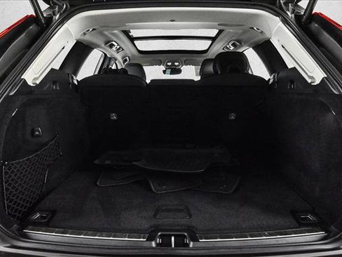 Used 2023 Volvo XC60 B6 Ultimate image 6