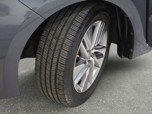 Used 2014 Toyota Corolla LE Premium w/ Driver Convenience Package image 32