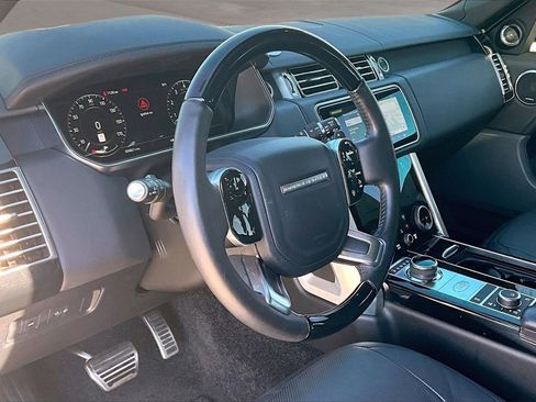 Used 2021 Land Rover Range Rover P525 Westminster Edition image 13