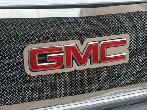 Used 2019 GMC Savana 2500 Extended RWD image 23