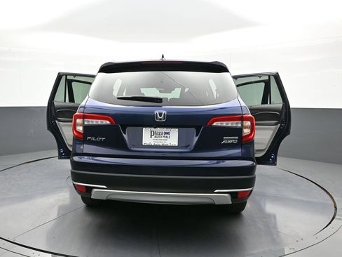 Certified 2022 Honda Pilot Touring image 50