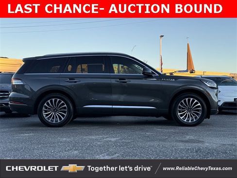 Used 2020 Lincoln Aviator Reserve w/ Equipment Group 201A image 5