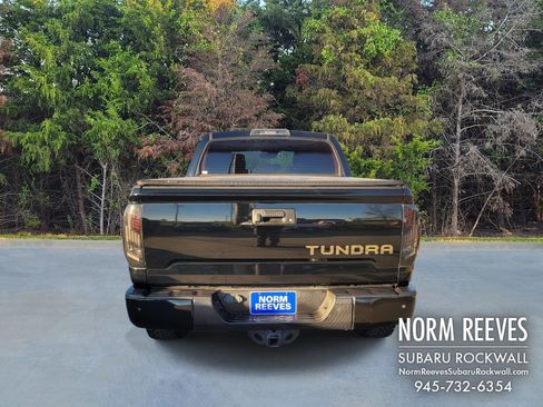 Used 2018 Toyota Tundra SR5 image 18