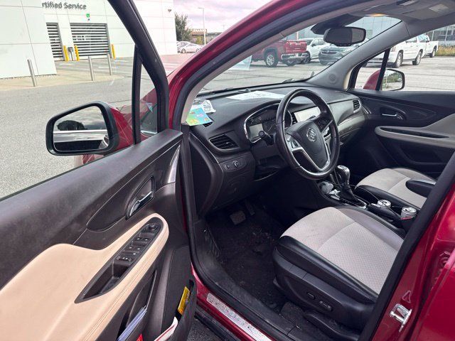 Used 2020 Buick Encore Preferred w/ Safety Package FWD image 8