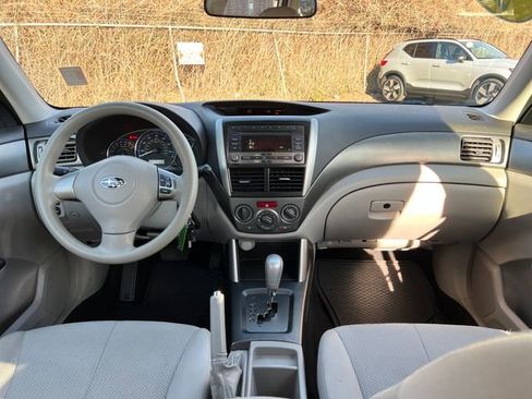 Used 2012 Subaru Forester 2.5X w/ Alloy Wheel Pkg image 11