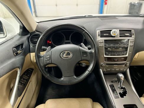 Used 2008 Lexus IS 250 AWD image 11