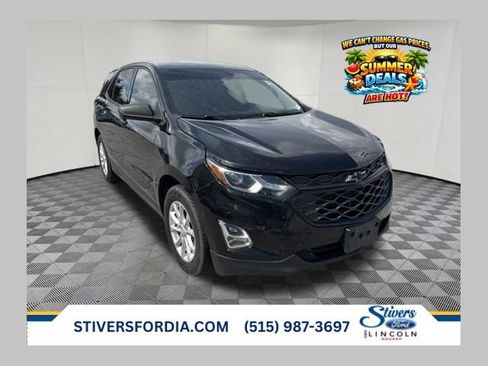 Used 2019 Chevrolet Equinox LS w/ LS Convenience Package FWD image 1