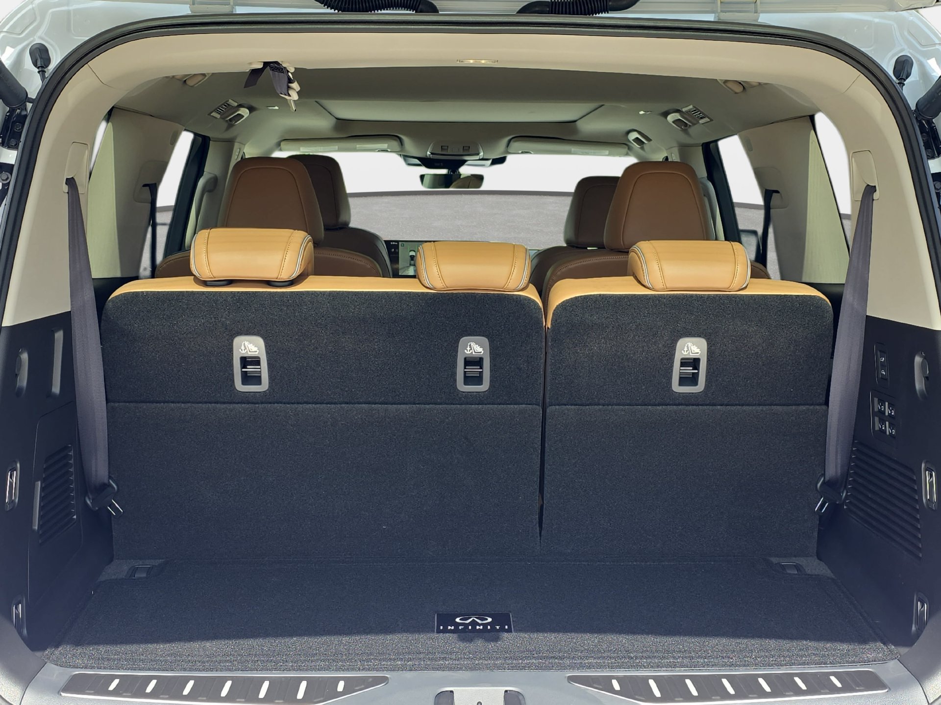 New 2027 INFINITI QX80 Luxe AWD/4WD image 12