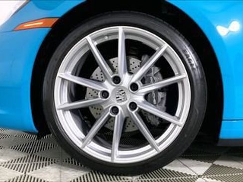 Certified 2020 Porsche 911 Carrera RWD image 22