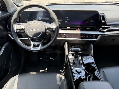 Used 2023 Kia Sportage EX FWD image 26