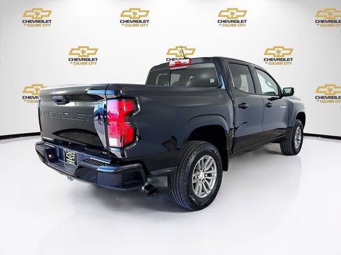 Used 2024 Chevrolet Colorado LT w/ LT Convenience Package image 7