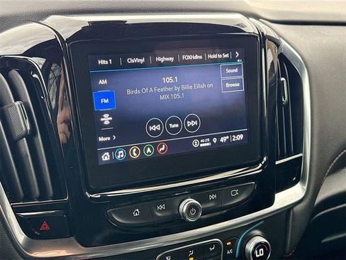 Used 2023 Chevrolet Traverse RS image 15