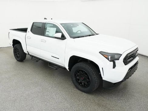New 2026 Toyota Tacoma SR5 image 89