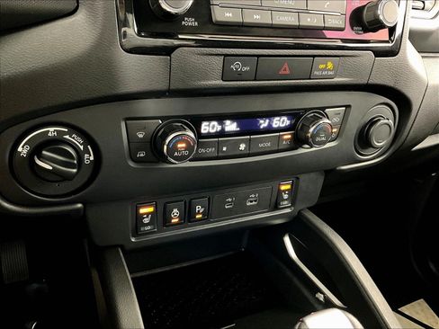 Certified 2024 Nissan Frontier SV w/ SV Convenience Package AWD/4WD image 16