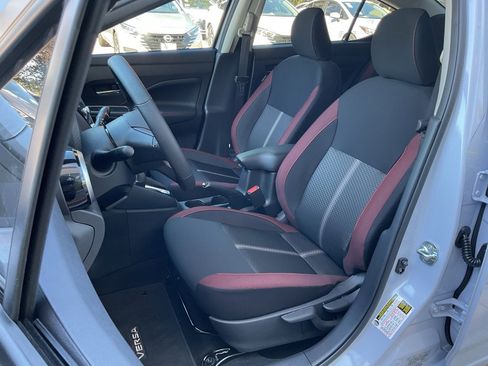 New 2025 Nissan Versa SR image 13