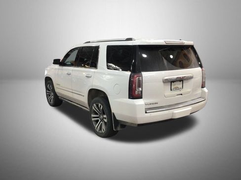 Used 2018 GMC Yukon Denali w/ Denali Ultimate Package AWD/4WD image 2