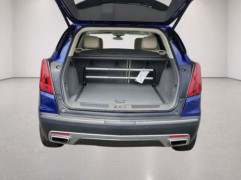 Certified 2023 Cadillac XT5 Premium Luxury AWD/4WD image 8