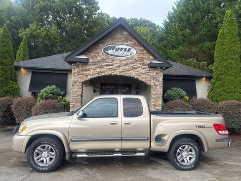 Used 2003 Toyota Tundra SR5 RWD image 1