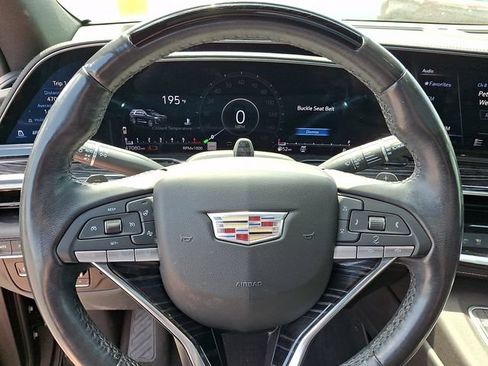 Used 2022 Cadillac Escalade ESV Sport w/ LPO, ONYX Package AWD/4WD image 20