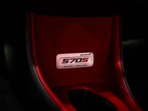 Used 2018 McLaren 570S Spider image 52