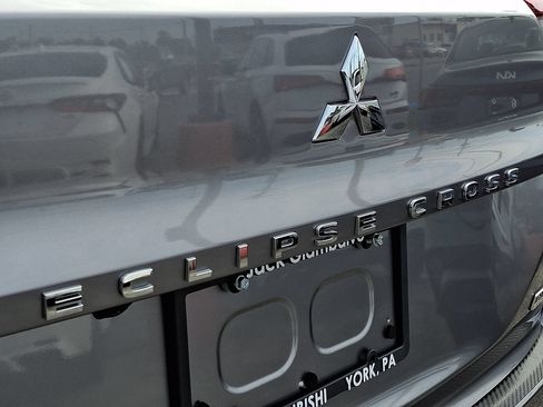 Used 2024 Mitsubishi Eclipse Cross AWD image 30
