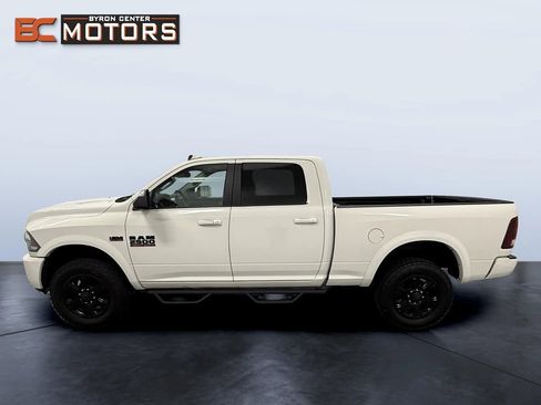 Used 2016 RAM 2500 Laramie w/ Sport Appearance Group image 3