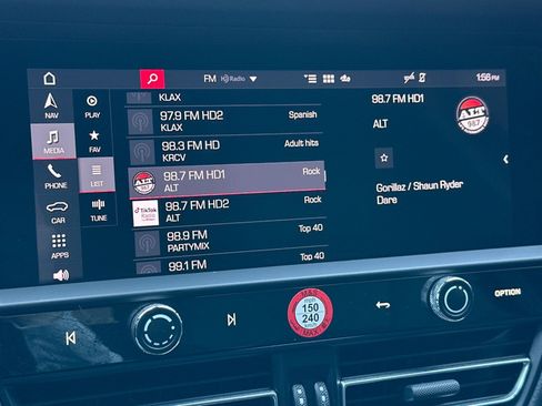 Certified 2024 Porsche Macan S AWD/4WD image 18