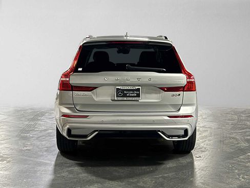 Used 2023 Volvo XC60 B5 Ultimate AWD/4WD image 4
