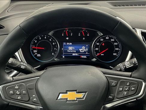 Used 2024 Chevrolet Equinox LT image 26