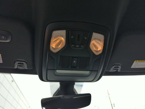 Used 2022 RAM 1500 Big Horn AWD/4WD image 26