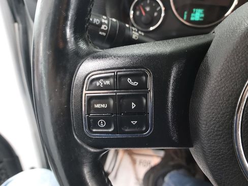 Used 2013 Jeep Wrangler Unlimited Sahara w/ Dual Top Group image 20