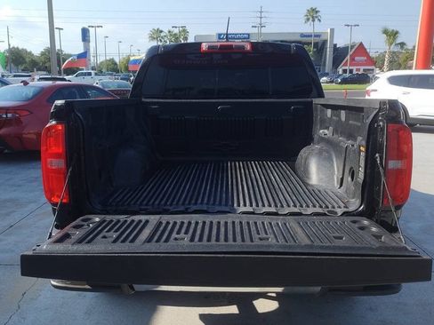 Used 2020 Chevrolet Colorado W/T RWD image 3