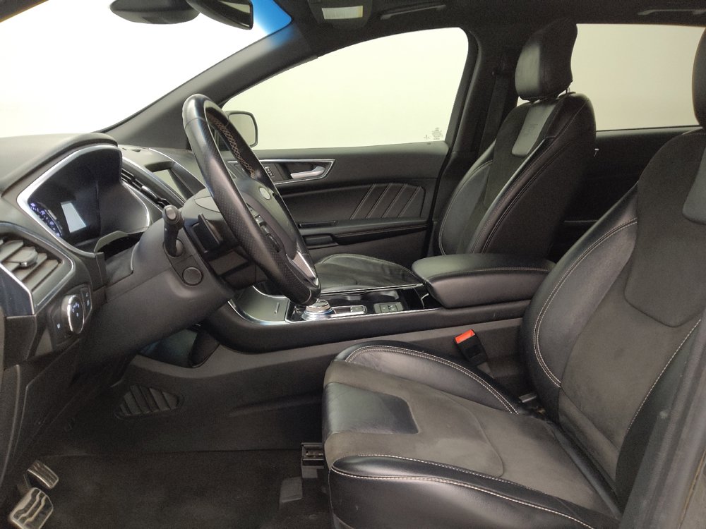 Used 2019 Ford Edge ST w/ Equipment Group 401A AWD/4WD image 17