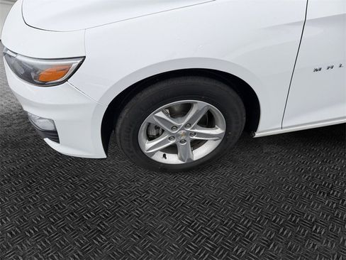 Certified 2024 Chevrolet Malibu LT image 11