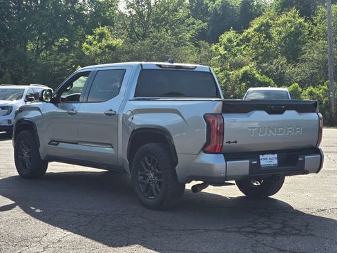 Used 2022 Toyota Tundra Platinum w/ Advanced Package AWD/4WD image 4