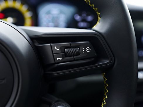 Used 2022 Porsche 911 GT3 image 56