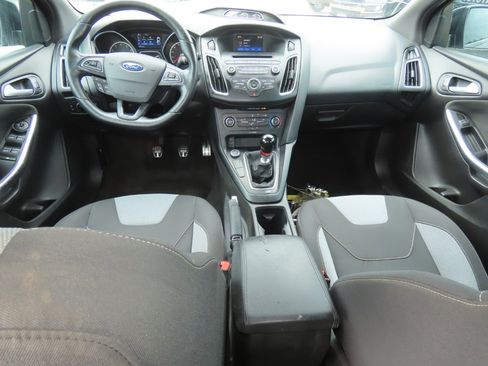 Used 2015 Ford Focus ST FWD image 23