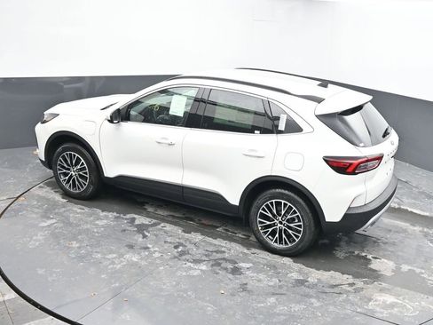 New 2026 Ford Escape SE FWD image 40
