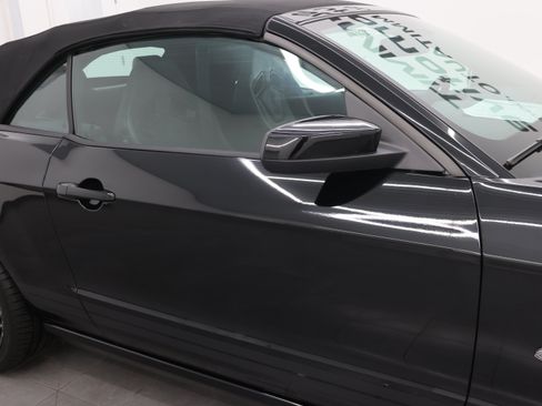 Used 2014 Ford Mustang Shelby GT500 RWD image 23