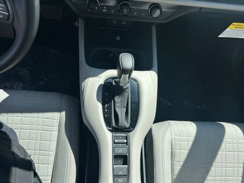 New 2026 Honda HR-V LX image 19
