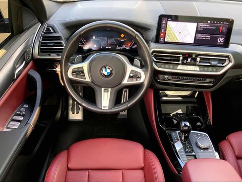 Used 2022 BMW X4 xDrive30i w/ M Sport Package 2 image 5