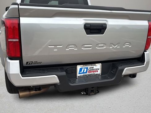 Used 2024 Toyota Tacoma TRD Sport RWD image 29