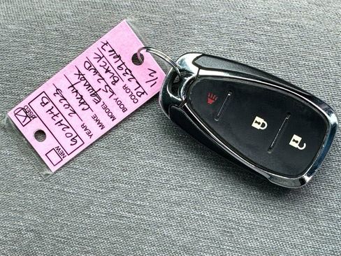 Used 2023 Chevrolet Equinox LS image 36